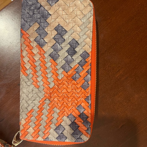 Michael Kors Multicolor Woven Clutch - Picture 3 of 4